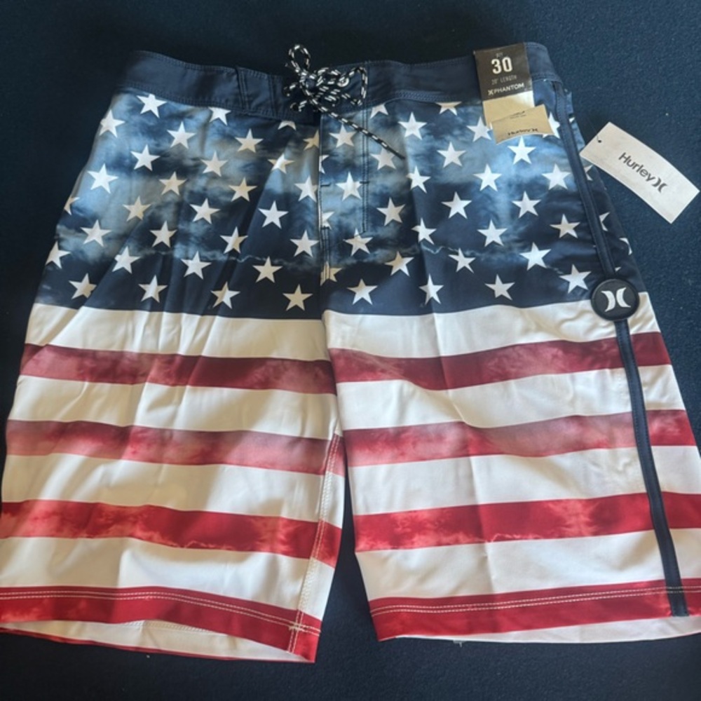Hurley Red white& Blue Board Shorts Swim-not lined, back pocket,cute comfy cool